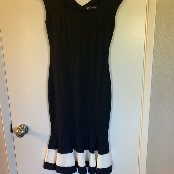 Cute black dress - Picture 2 of 2